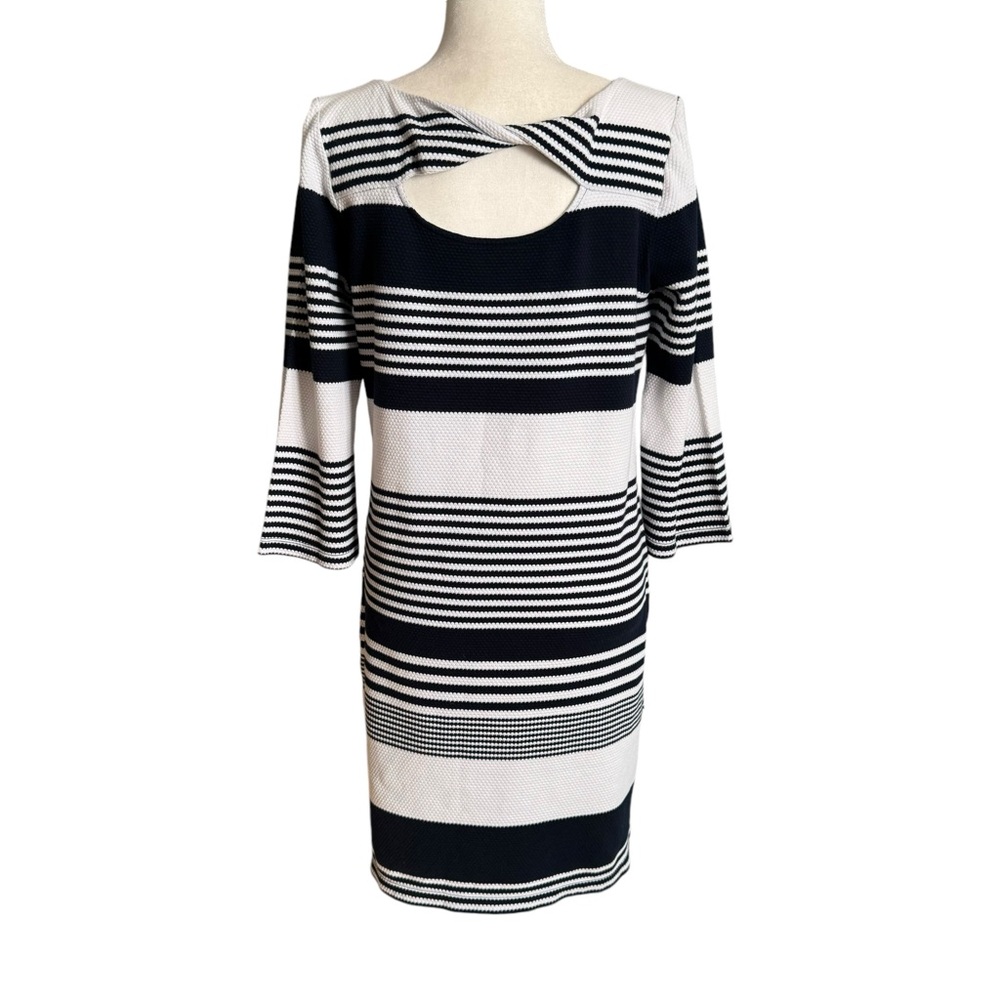Lilly Pulitzer Bay Stripe Dress - True Navy Coconut Stripe Jacquard - Picture 5 of 7